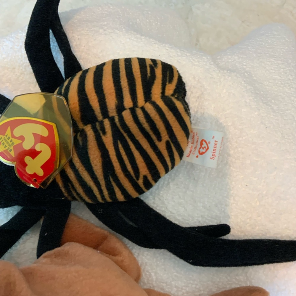 Vtg. Ty Nuts, Pouch, Spinner Beanie Babies set NWT - Picture 3 of 7